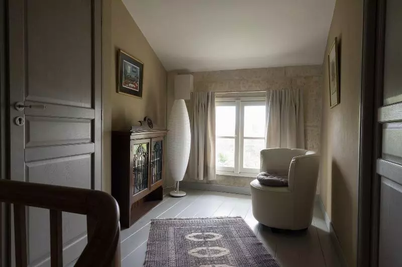 ペンション La Tillaie Spa Et Sauna