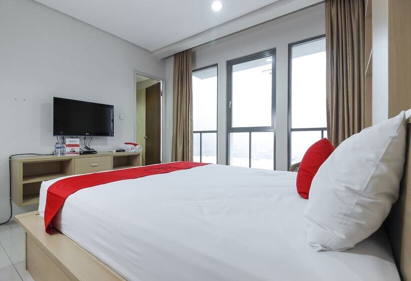 פנסיון Reddoorz @ Patal Senayan 4