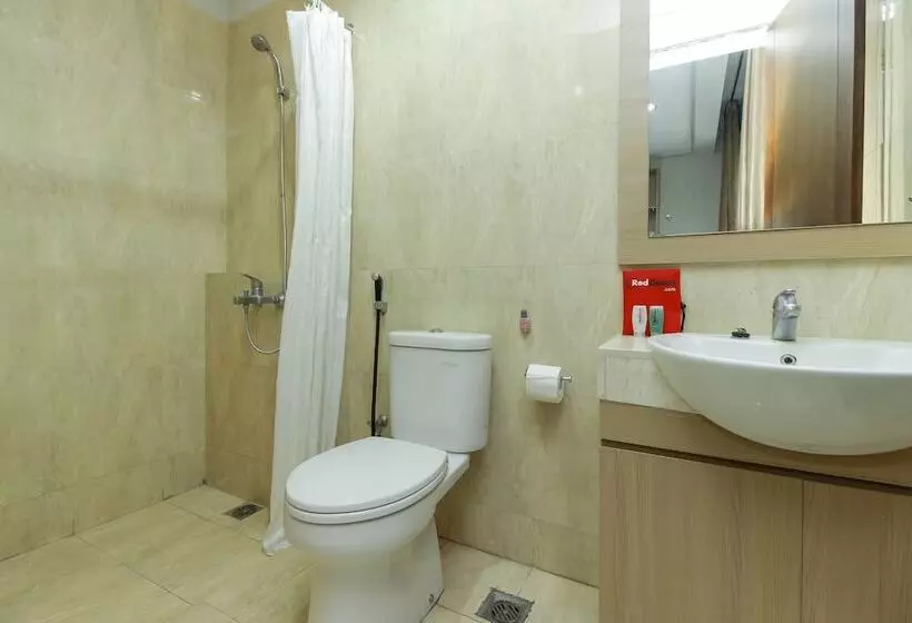پانسیون Reddoorz @ Patal Senayan 4