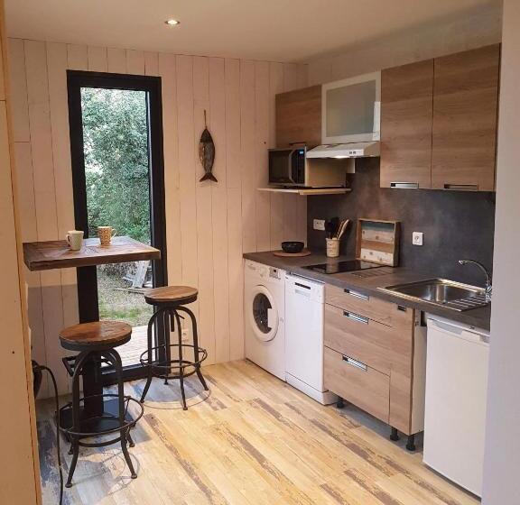 ペンション Sous Les Pins