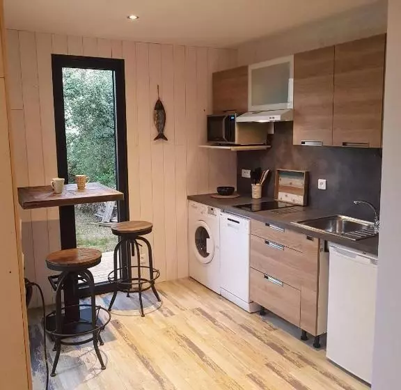 ペンション Sous Les Pins