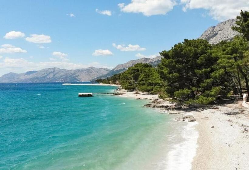 استراحتگاه Mediteran Travel Mobile Homes Basko Polje