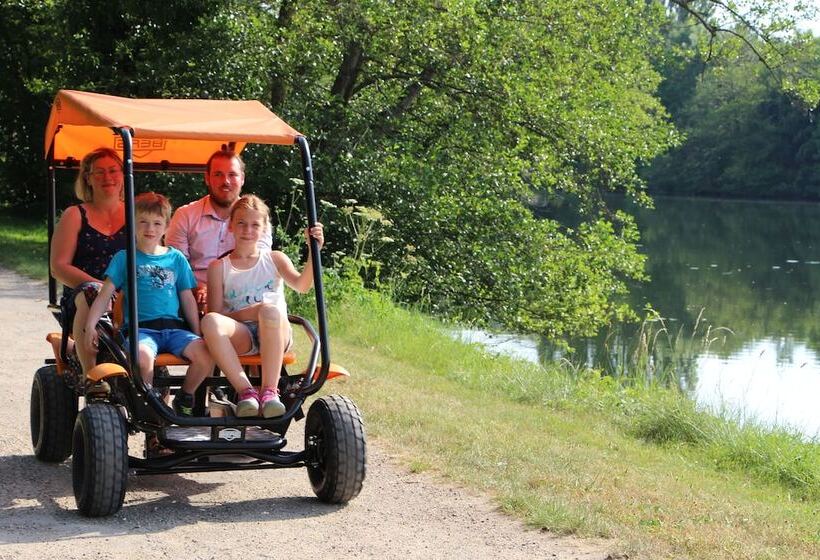 منتجع Village Vacances La Vallée De L Yonne