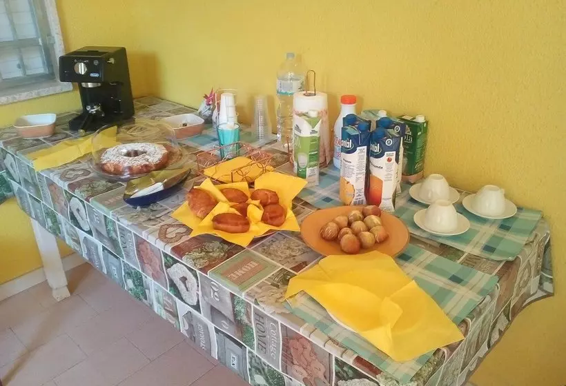 Aamiaismajoitus (B&B) Locazione Turistica Torre Squillace