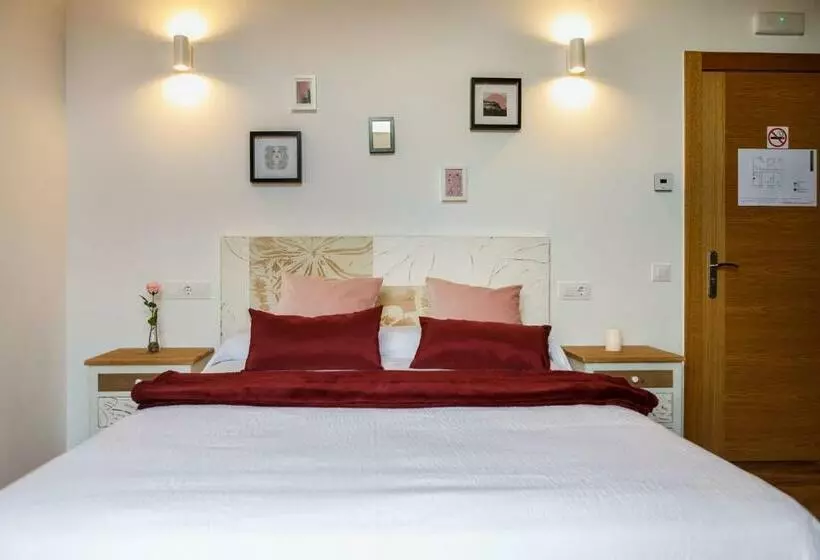 簡易ホテル Posada Rural Fuente Juliana