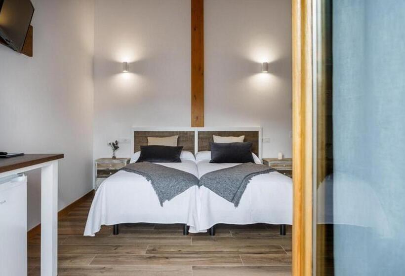 여관 Posada Rural Fuente Juliana