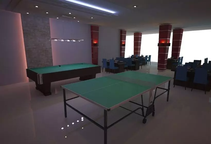 ホテル Aahh Bali B&b Seraya