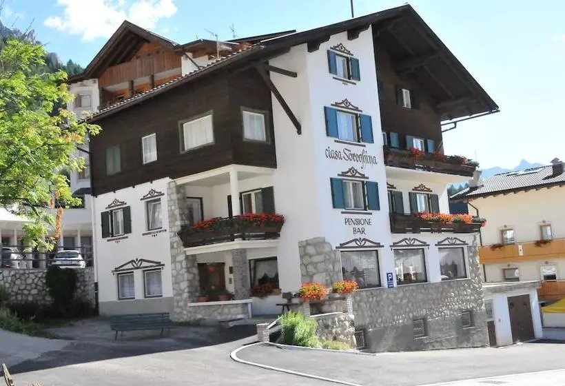 Hotelli Ciasa Soreghina
