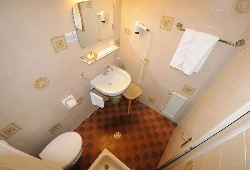 Hotelli Ciasa Soreghina