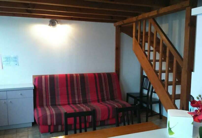 호텔 Parc De Loisirs Du Faillal   Gîtes