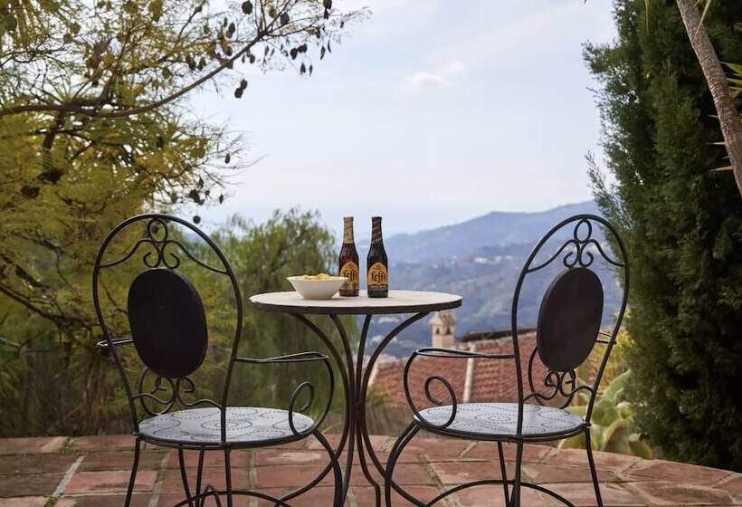 Отель Casa Rural Cómpeta Piscina Barbacoa Y Vista