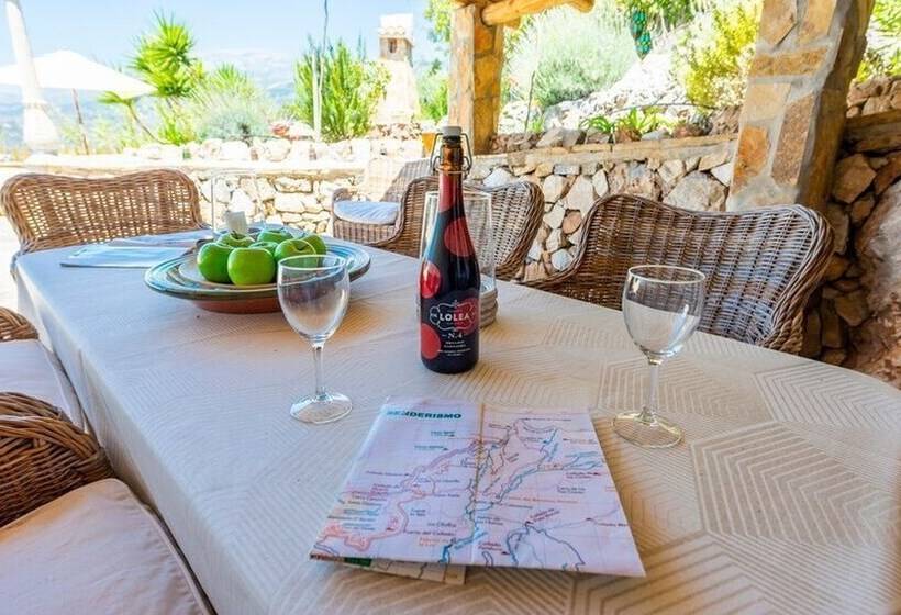 Отель Casa Rural Cómpeta Piscina Barbacoa Y Vista