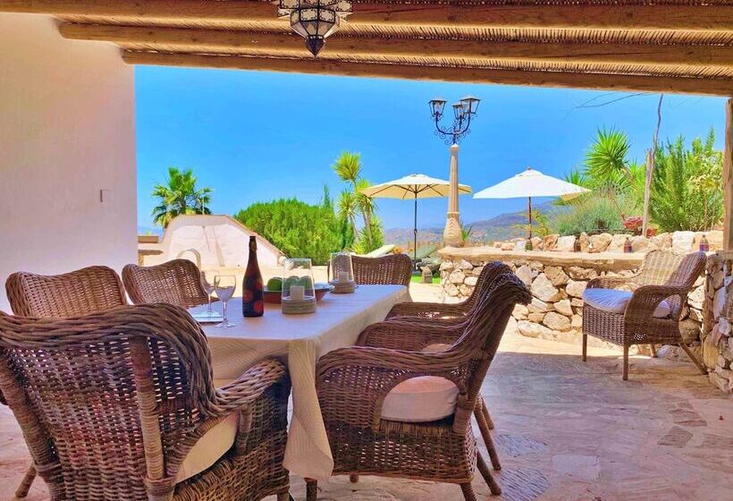 Отель Casa Rural Cómpeta Piscina Barbacoa Y Vista