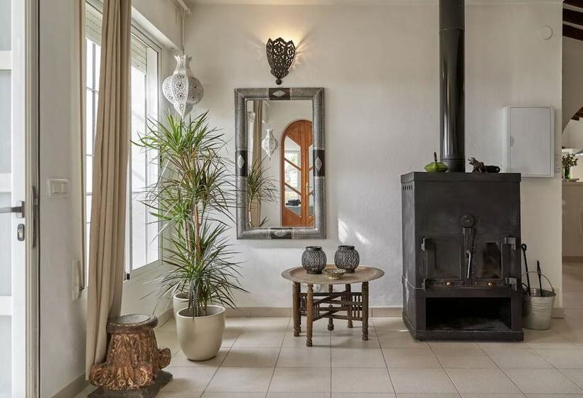 Отель Casa Rural Cómpeta Piscina Barbacoa Y Vista