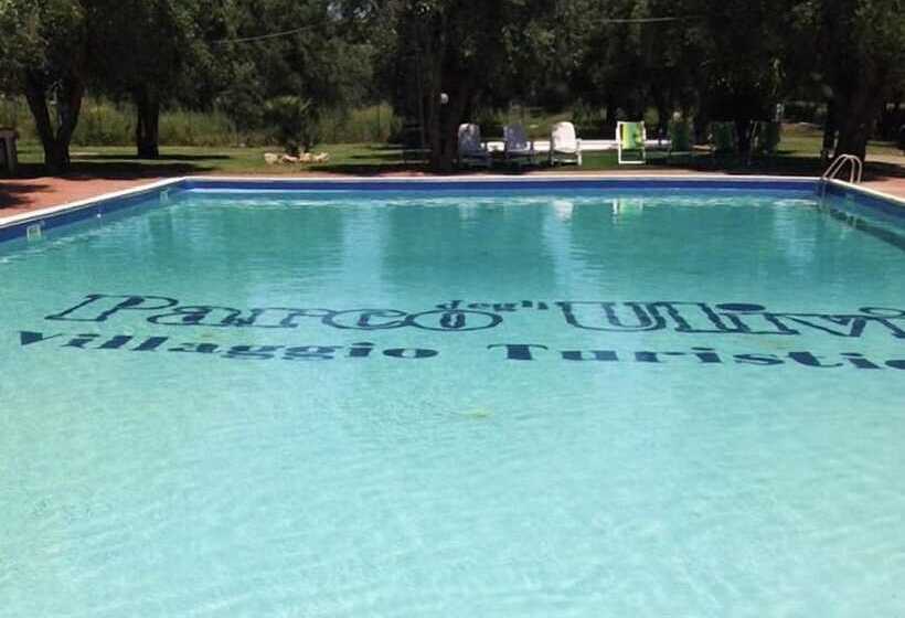リゾートホテル Villaggio Camping Parco Degli Ulivi