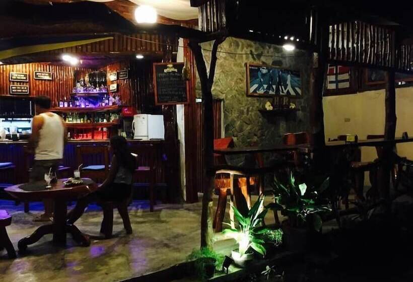 Bed and Breakfast Hr Hotel Bar And Restaurant