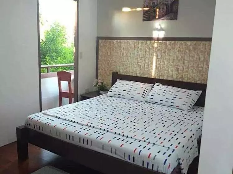تختخواب و صبحانه Hr Hotel Bar And Restaurant
