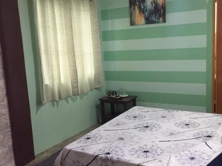 Bed and Breakfast Hr Hotel Bar And Restaurant