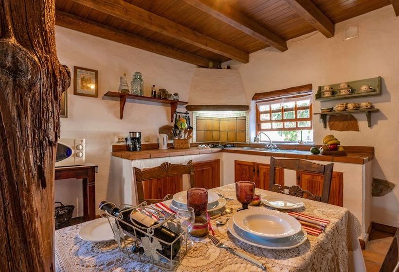 Casita Rural Con Encanto En El Ingenio, Santa Lucía