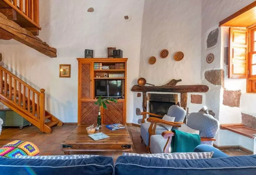 Casita Rural Con Encanto En El Ingenio, Santa Lucía
