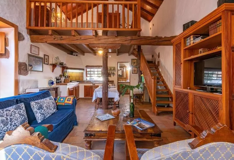 Casita Rural Con Encanto En El Ingenio, Santa Lucía
