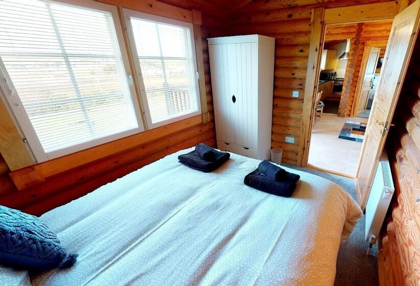 Croyde Ranch Chalet 2 Bedrooms