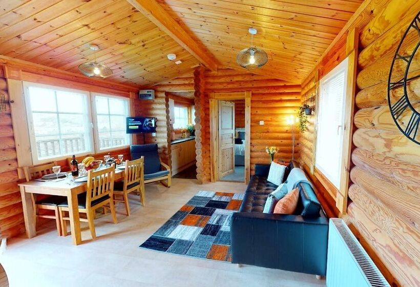 Croyde Ranch Chalet 2 Bedrooms