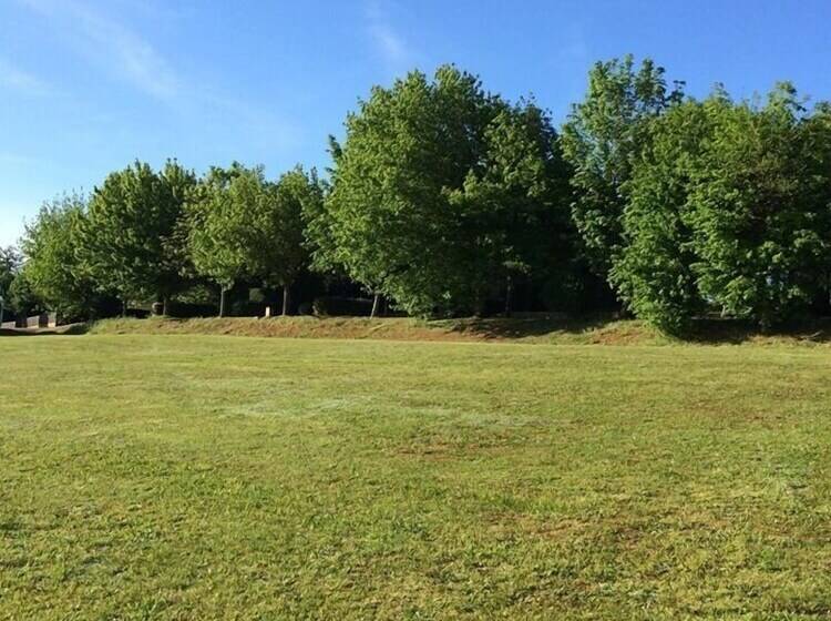 ホテル Camping Les Poutiroux   Mobilhome