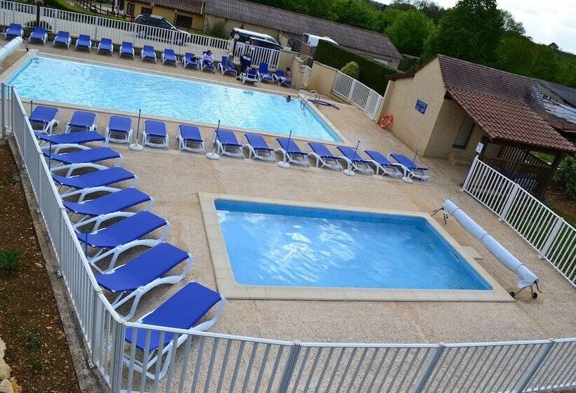 ホテル Camping Les Poutiroux   Mobilhome