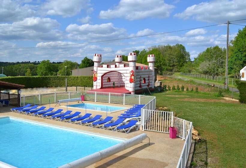 ホテル Camping Les Poutiroux   Mobilhome