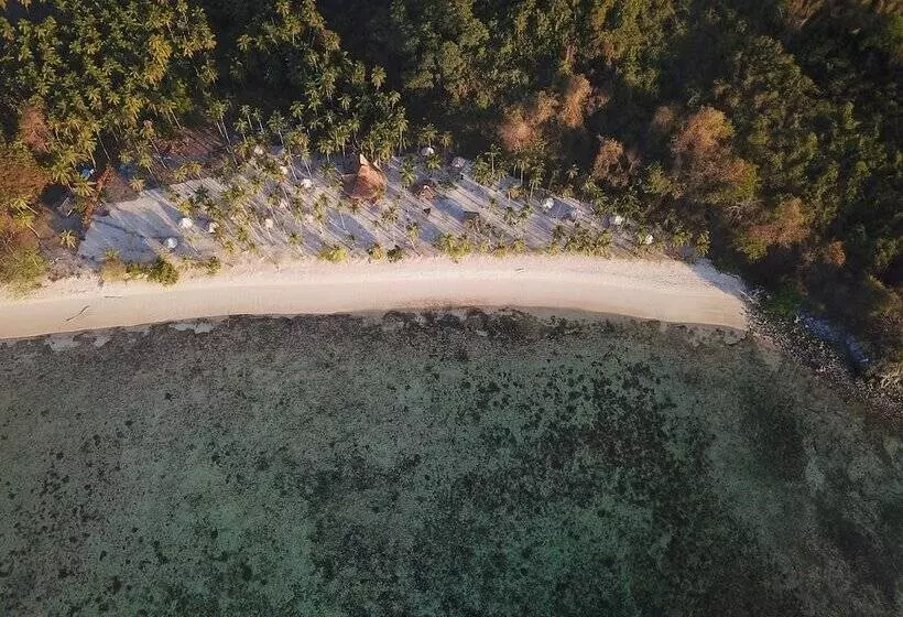 ホテル Dryft Darocotan Island