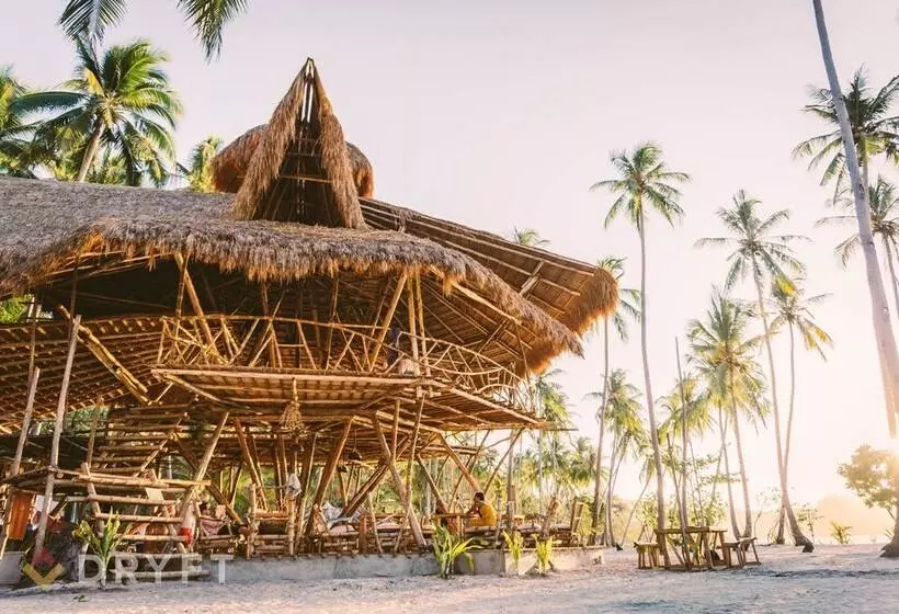 ホテル Dryft Darocotan Island