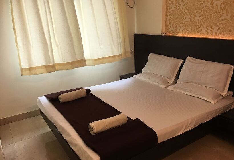 בית מלון כפרי Mahalaxmi