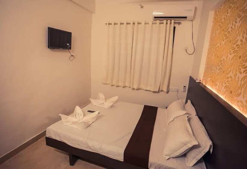 בית מלון כפרי Mahalaxmi