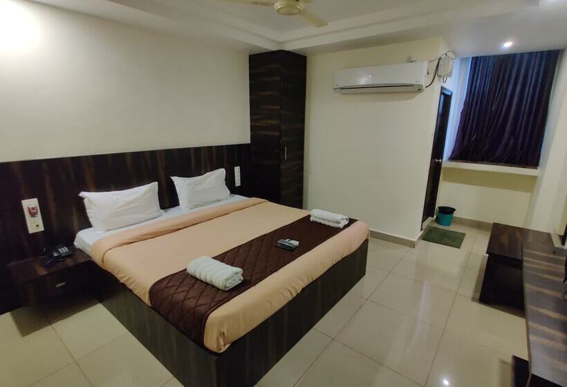 ホテル Venkateshwara Mitra Residency