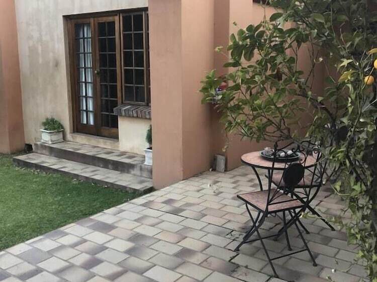 بنسيون Die Kersiehuis