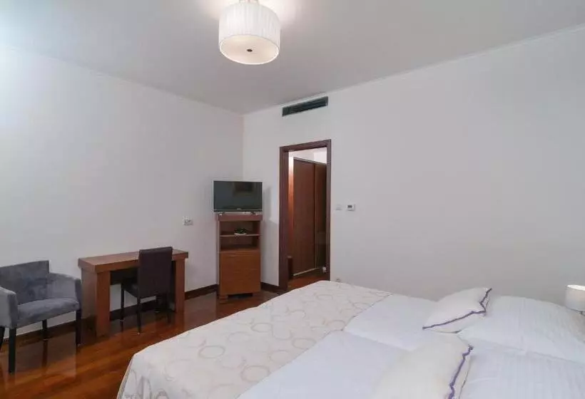 ペンション Luxury Rooms Near The Beach