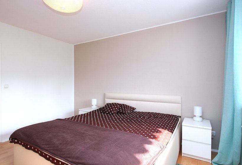 Пансион Private Room Maxplanckstraße