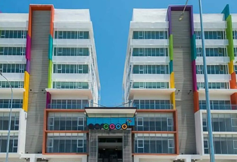 Pensión Stay Awhile At Aeropod Sovo Studio