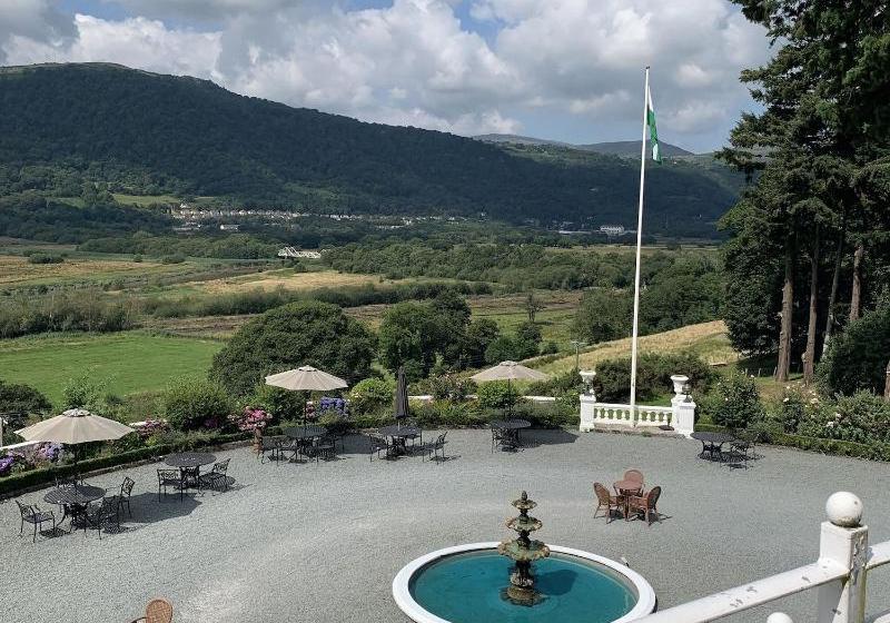 Plas Maenan Country House