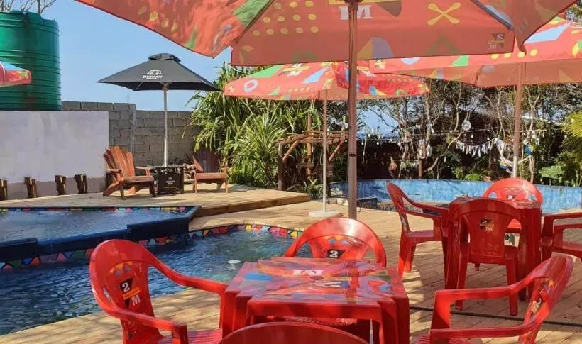 Retkeilymaja Mozbevok Coconut View Resort