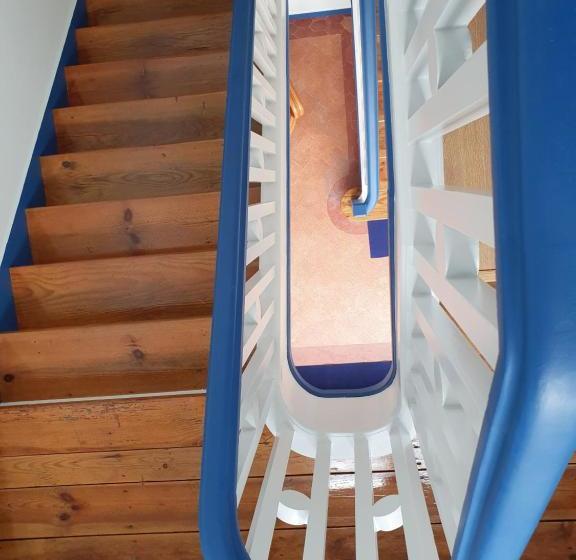 هاستل Estação Real