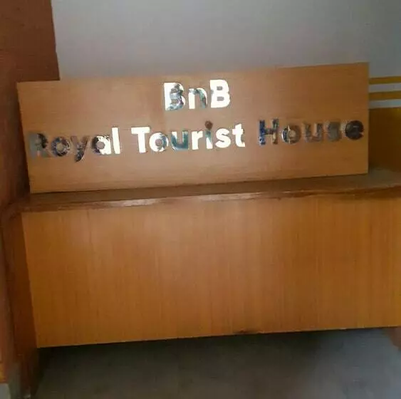 تختخواب و صبحانه Bnb Royal Tourist House