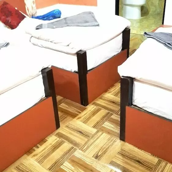 تختخواب و صبحانه Bnb Royal Tourist House