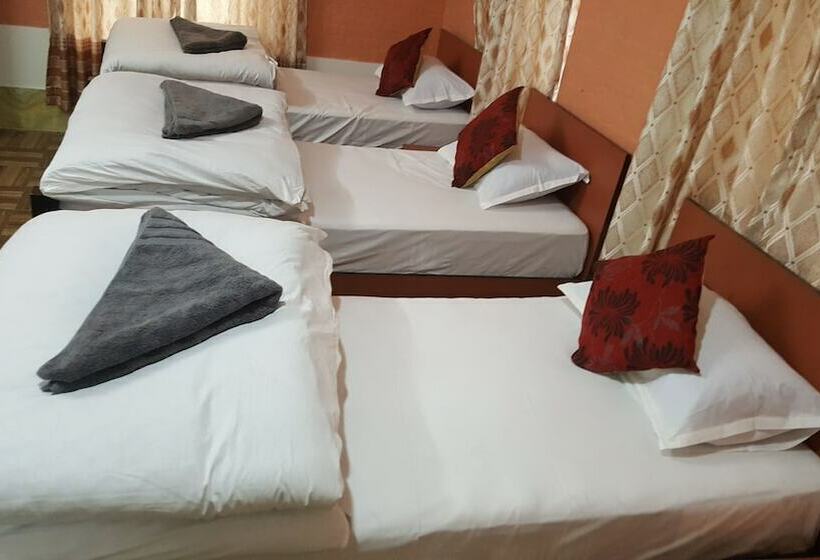 تختخواب و صبحانه Bnb Royal Tourist House