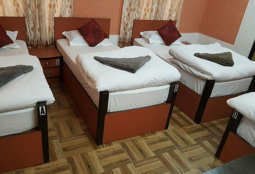 تختخواب و صبحانه Bnb Royal Tourist House