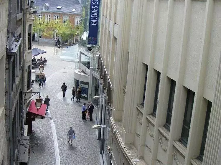 هتل Amosa Liège City Centre Apart Gerardrie 23