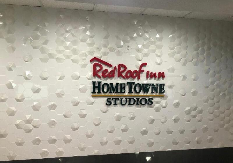 בית מלון כפרי Hometowne Studios By Red Roof Bordentown   Mcguire Afb