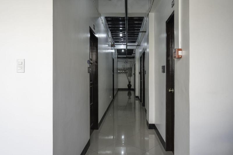 Hotel Oyo 711 Goff S Place