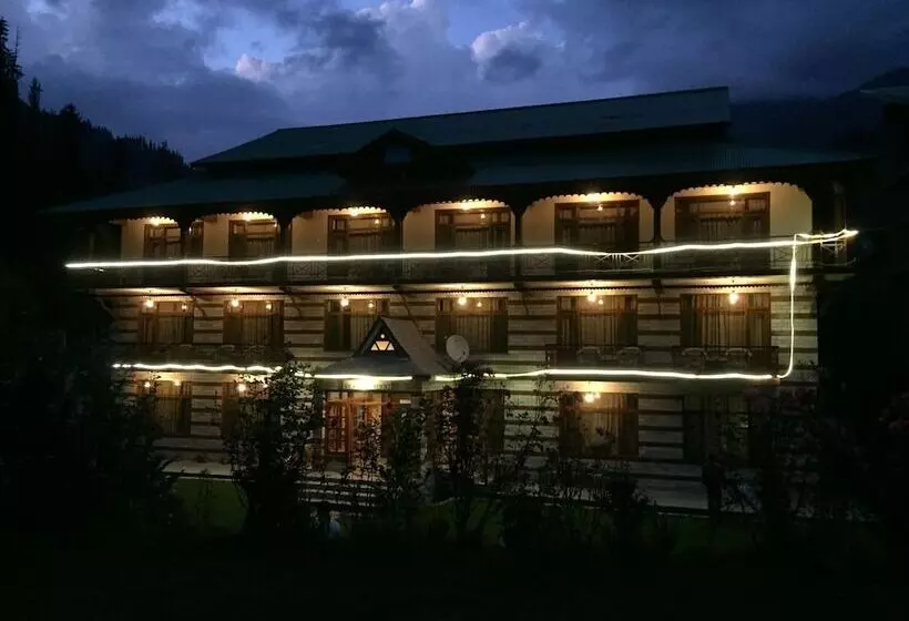 Hotelli Solang Ski Resort A Unit Of Primo Resorts